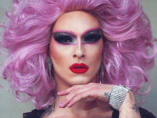 V práci sa prezlieka