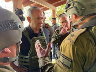 Netanjahu navštívil vojakov pri