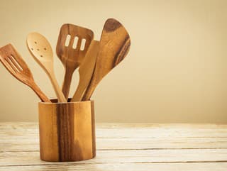 Napáchli vám drevené varešky