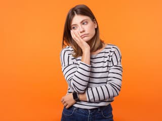 Zamestnanci sú znudení a