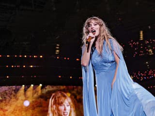 Taylor Swift je oficiálne