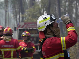 Portugalsko sužujú lesné požiare