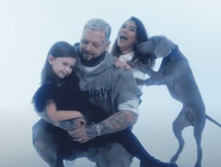 Kali vydal krásny klip