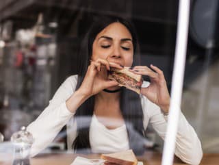 Prestali ste jesť CHLIEB