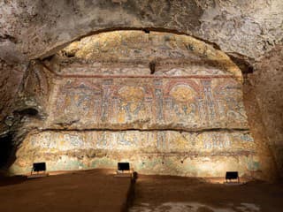 Obrovský poklad: Neďaleko Kolosea