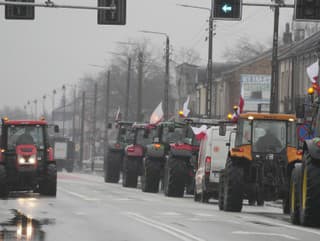 Poľskí farmári zablokovali vyše