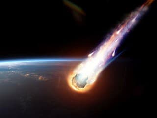 Okolo Zeme preletí asteroid