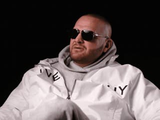 Takto vyzerá pozadie jeho