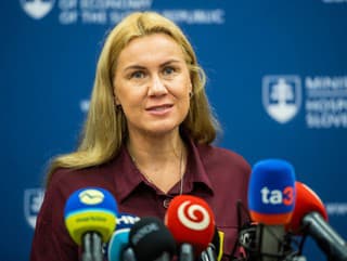 Škrt cez plány slovenskej