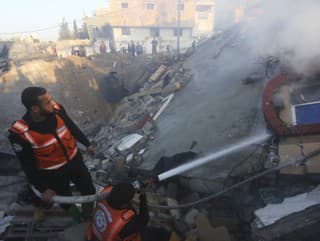 Palestínska záchranná hadica horí
