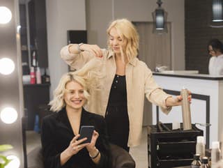 Obzeráš sa po novom