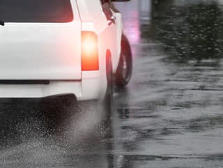 Šmyk za volantom je