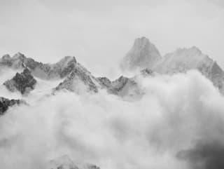 Meteorológovia vydali výstrahy: Upozorňujú na silný vietor na hrebeňoch Tatier