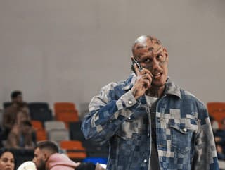 Čakanie sa skončilo, Separ