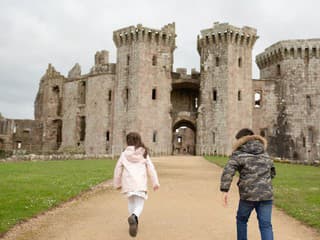 Päť najkrajších hradov vo