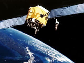 Družica Astra 3B je