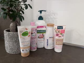 TEST sprchových gélov s