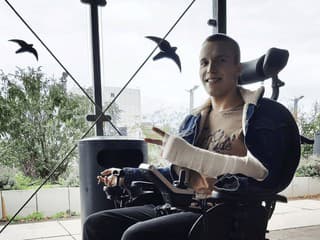 Nemal sa už postaviť: