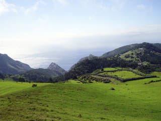 OBRAZOM z ostrova Svätá