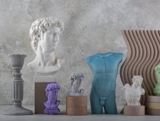 Sochy s malými penismi: