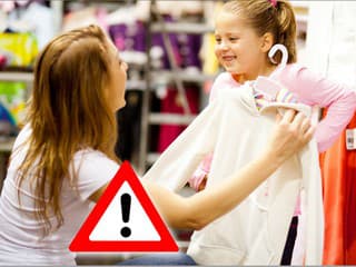 POZOR Obľúbený obchod sťahuje z trhu nebezpečné detské oblečenie a dámsku kabelku: Ohrozenie zdravia!