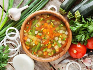 Recept na dnes: Výdatná polievka so zelenou fazuľkou pripravená na netradičný spôsob