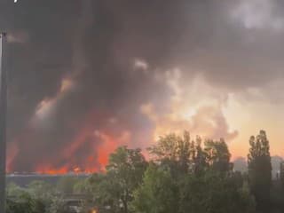 Na západe Kanady vyčíňajú lesné požiare: Museli evakuovať tisíce ľudí