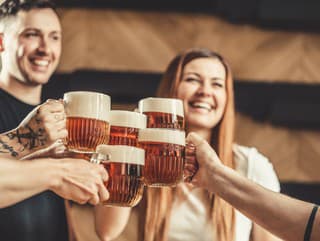 TOP 5 miest vo svete, kde si vychutnáte čapovaný Budweiser Budvar