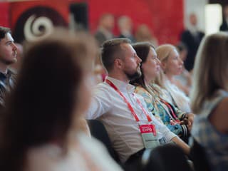 Stovky uchádzačov na jednom