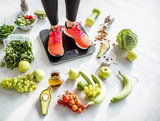 Ako schudnúť aj bez cvičenia: 12 praktických tipov, ktoré prinášajú výsledky