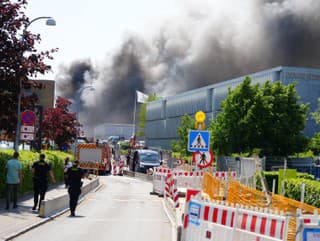 V Kodani horí kancelárska budova spoločnosti Novo Nordisk: Zamestnancov museli evakuovať