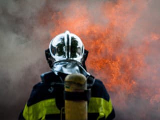 AKTUÁLNE Severne od Atén vypukol požiar! S plameňmi bojujú stovky hasičov