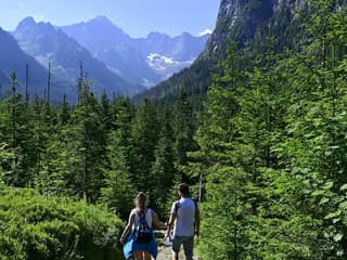 Zdolávanie štítov, plavby plťou