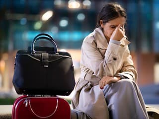 Cestujúcej na letisku zmizol kufor plný cenností: Spustila pátranie na vlastnú päsť! Šokujúce odhalenie