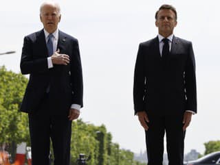 Macron prijal Bidena pri