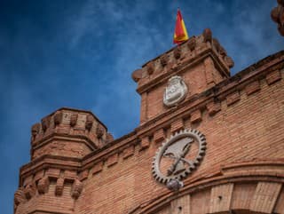 EXKLUZÍVNE zábery unikátnej fabriky v Španielsku! Má už 700-ročnú tradíciu: Mestu pomohla so zamestnanosťou