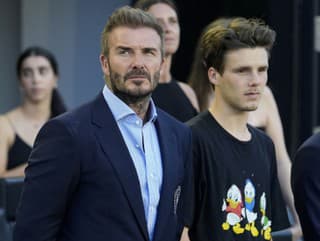David Beckham so svojím synom najmladším synom Cruzom