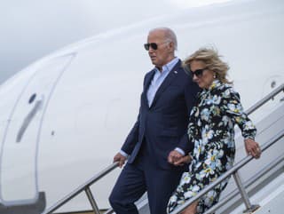 Prezident USA Joe Biden s manželkou a prvou dámou Jill Bidenovou