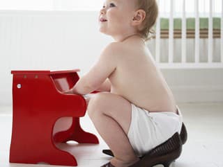 VAROVANIE Bábätko malo OBROVSKÚ