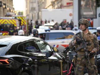 Útok v centre Paríža