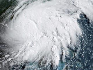 Hurikán Debby nad severnou