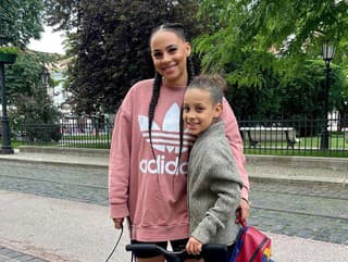 Tinina dcérka po návšteve