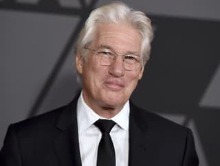 Hviezdny Richard Gere na