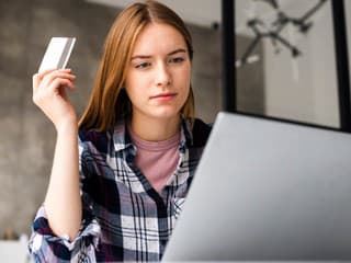 Kartou na internete nezaplatíte: