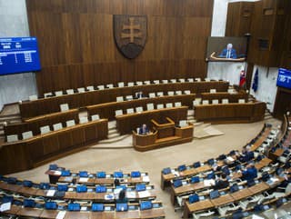 Poslanci ukončili aktuálnu schôdzu: Toto sú návrhy, ktoré prerokovali