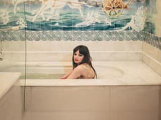 Lauren Mayberry, video Something