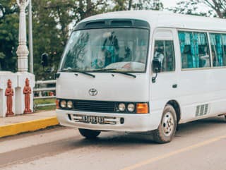 Nešťastie v Egypte! Prevrátil sa minibus: Zahynulo osem ľudí, ďalší sú zranení