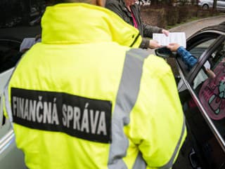 Finančná správa si opäť