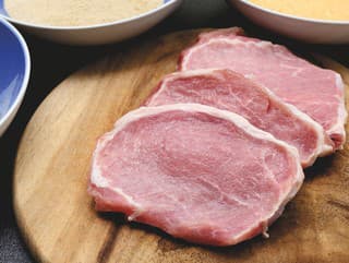 Ako upiecť karé, aby