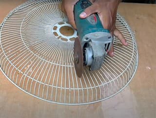 Ukázal, ako ušetriť na